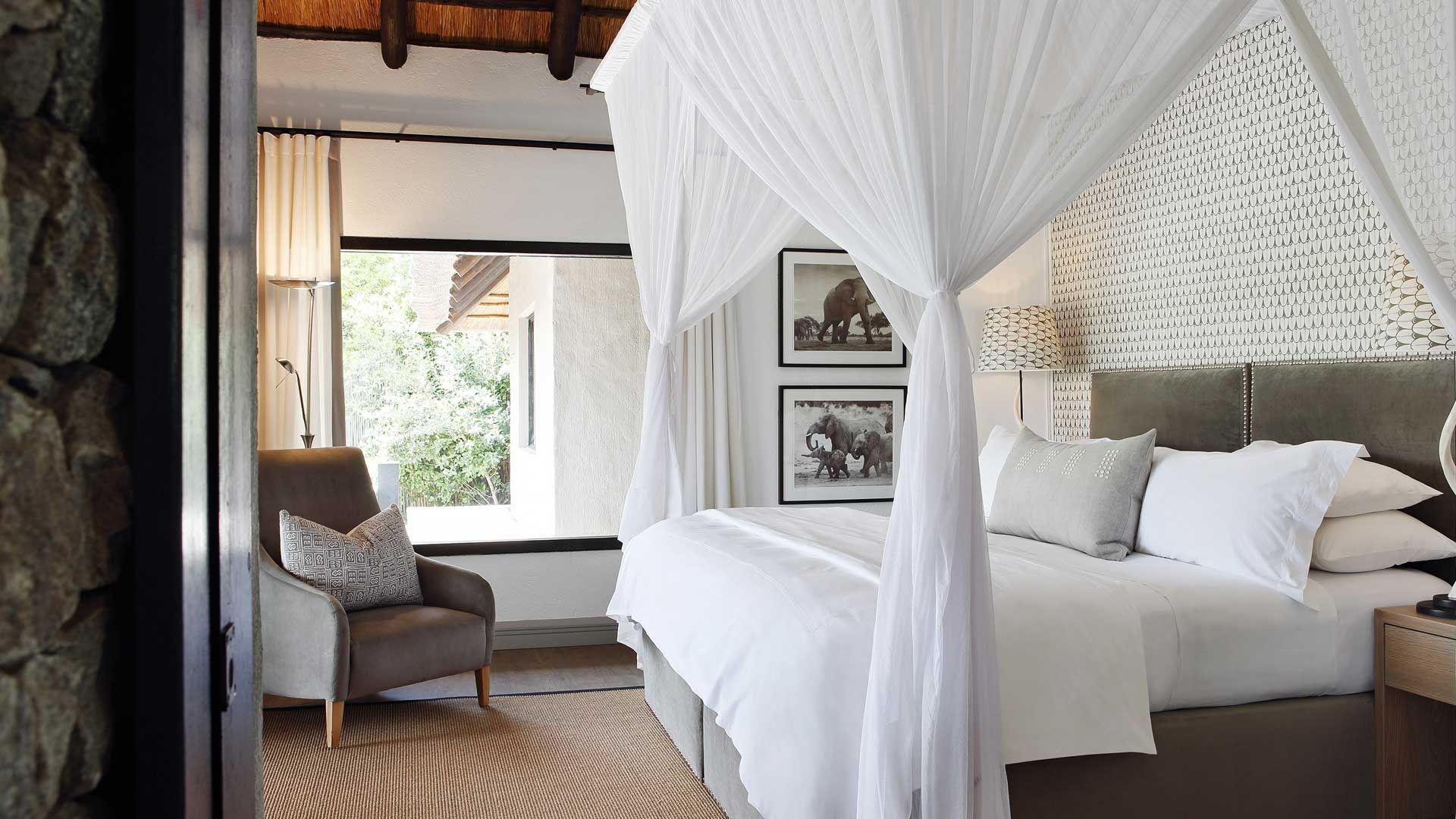 Stay at Londolozi Private Granite Suites in Sabi Sand
