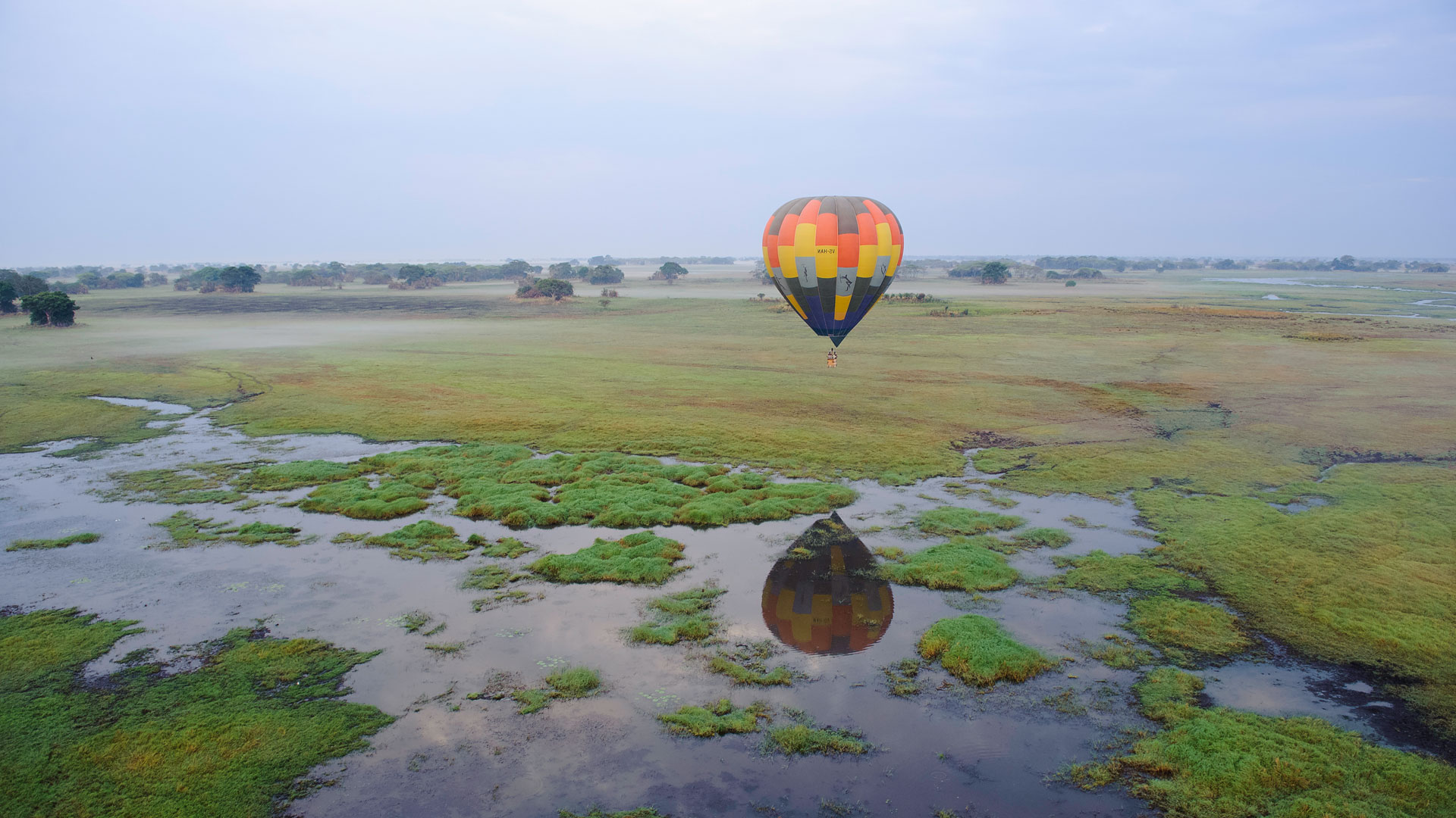 Soar silently over the wilderness | Hot Air Balloon | andBeyond