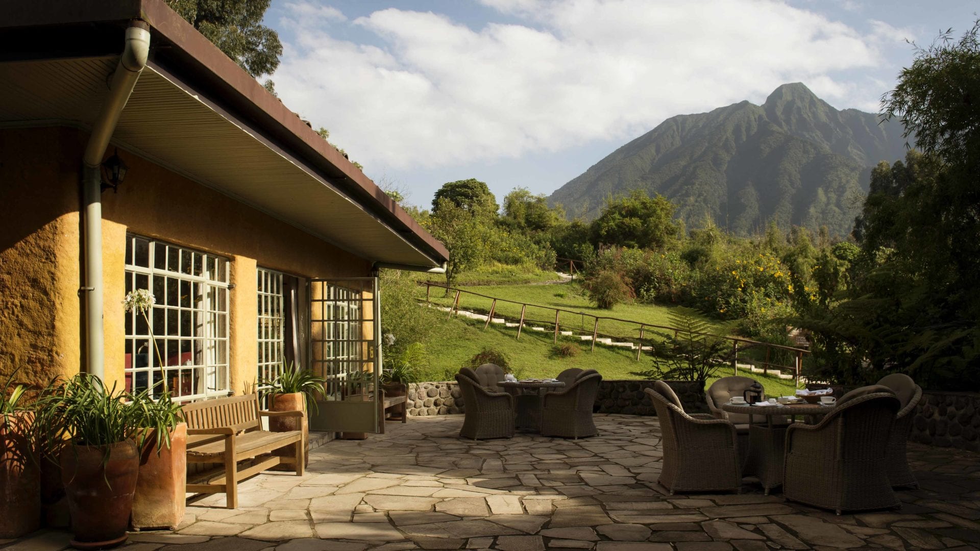 Sabyinyo Silverback Lodge | Virunga Volcanoes | andBeyond