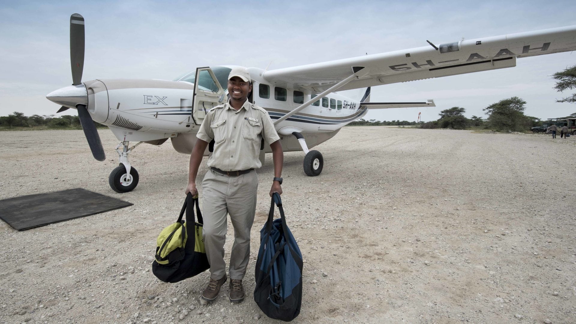 Best Duffel Bag for Travel to Africa: Ultimate Safari Guide