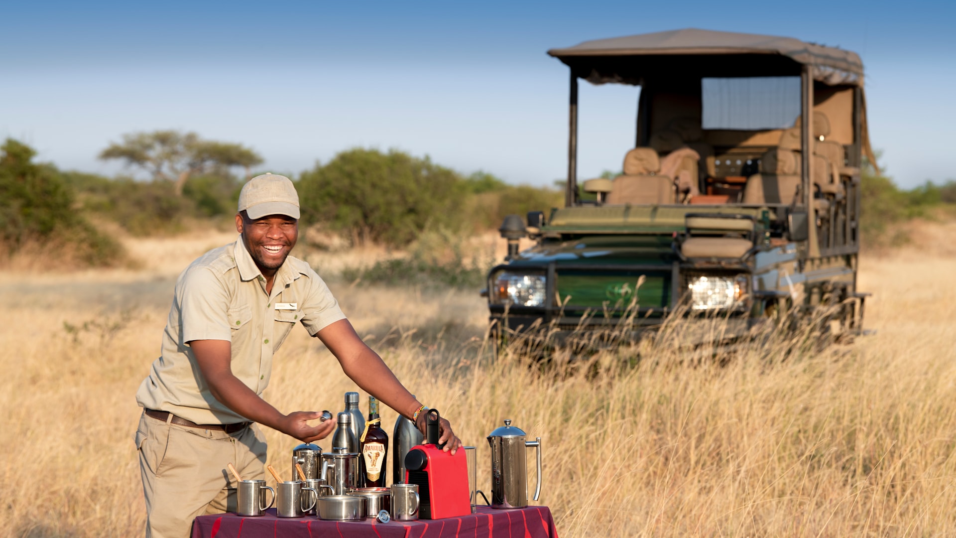 Safari game drive in Western Serengeti - coffee break