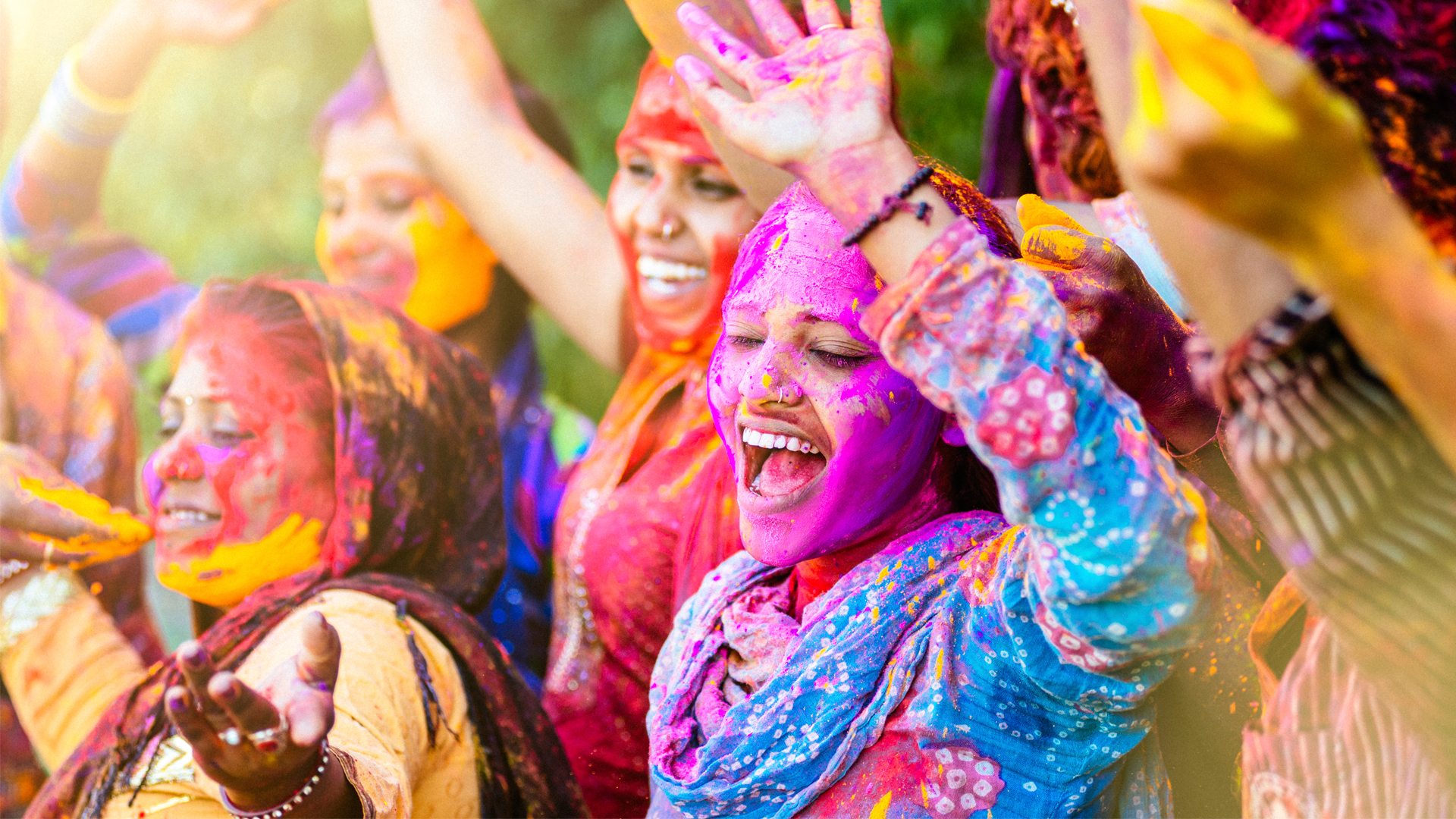 10 Reasons To Celebrate Holi Festival Travel To India The Bateleur Blog