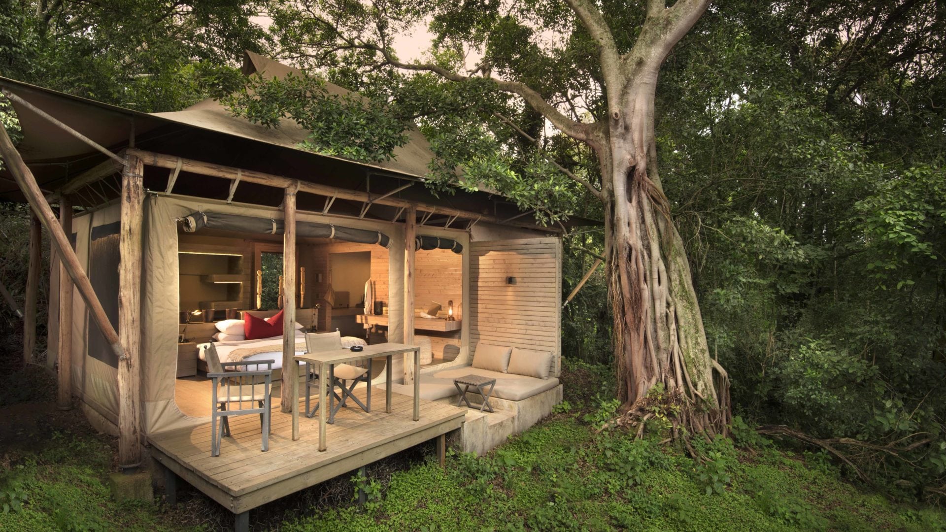 Kichwa Tembo Tented Camp
