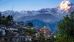 ghandruk nepal village annapurna mountain range