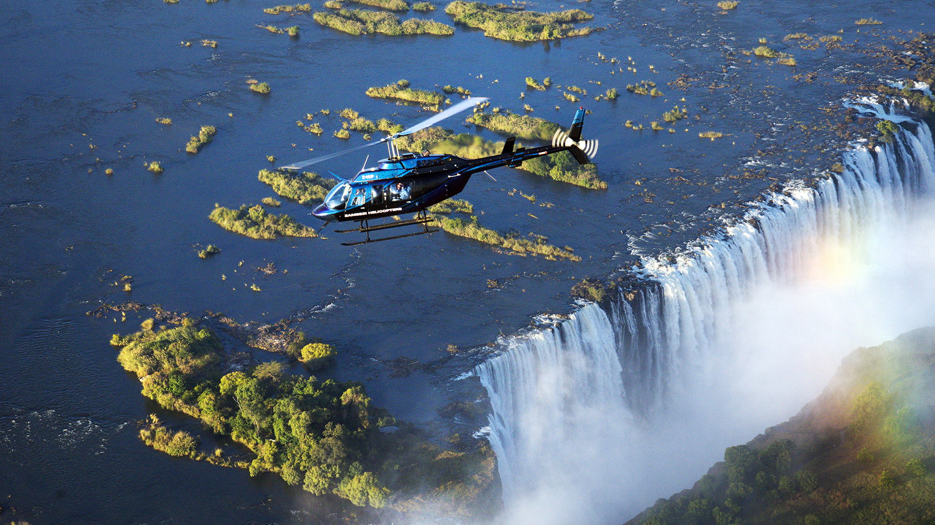 Victoria falls the largest curtain of water in the world
